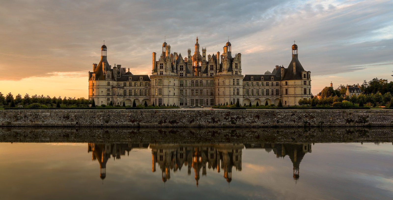 Château de Chambord at first light